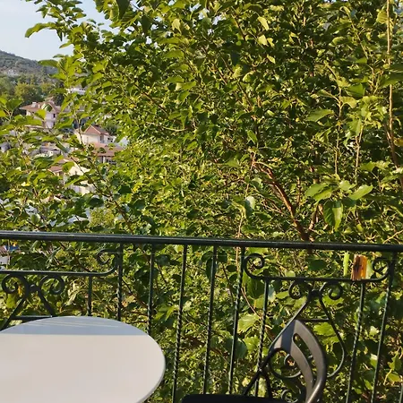 Rhm Relaxing Monthly